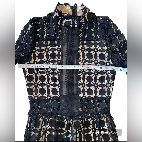 Eilly Bazar Black Mesh Insert Mock Neck Flounce Sleeve Lace Dress Size Small - Picture 9 of 9